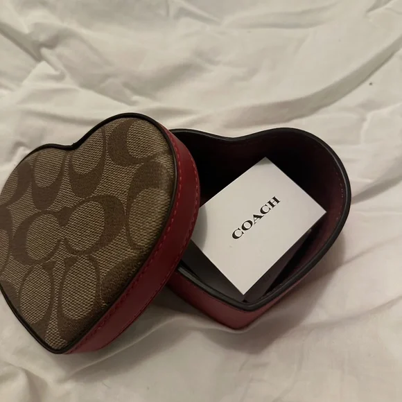 Coach Heart Trinket Box In Signature Canvas - Picture 1 of 3